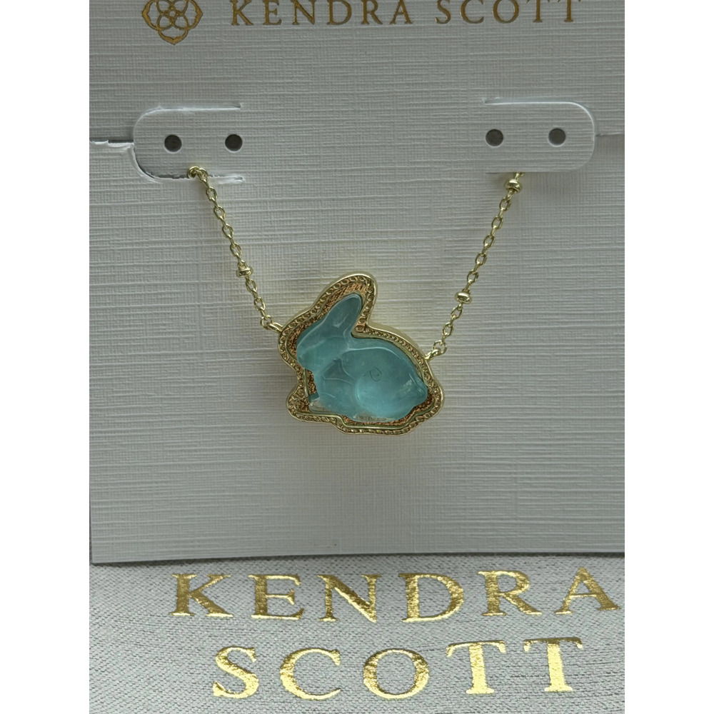 Kendra Scott pendant necklace - Picture 1 of 3